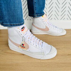 ❤️Nike Blazer Mid '77 Sz 9.5 Womens Shoes Vintage White Pink Sneakers CZ1055-118